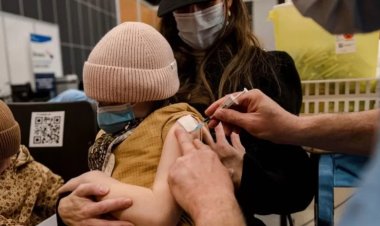 "Kovid-19 aşısı yaptırmayanlar sağlık vergisi ödeyecek"