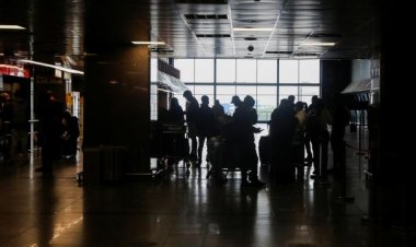 Kenya, aşısız vatandaşlarının ülkeye girişine izin vermeyecek