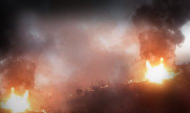 Bangladeş'te Arakanlı mülteci kampında yangın