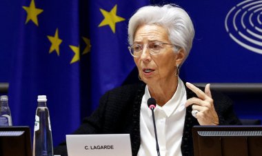 "Enflasyon kademeli olarak düşecek"