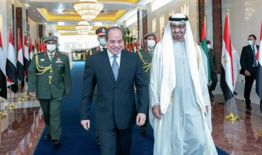 Darbeci Sisi,  BAE ve Bahreyn liderleri ile bir araya geldi