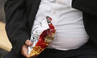 Plastik ambalajlardaki kimyasallar obeziteye yol açıyor