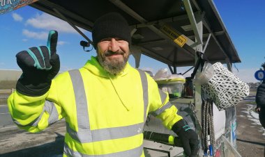 Hac için İngiltere'den yürüyerek yola çıkan Iraklı İstanbul'a ulaştı