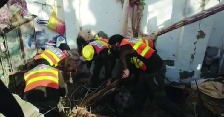 Pakistan’da evin çatısı çöktü: 5 kişi hayatını kaybetti