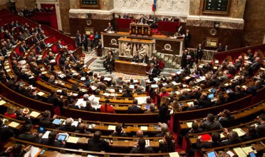 İspanya meclisi, Katolik Kilisesi'nin çocuklara cinsel istismar iddialarını araştıracak