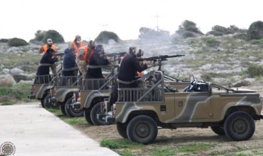 Rum Yönetimi’nden papazlara ağır silah eğitimi