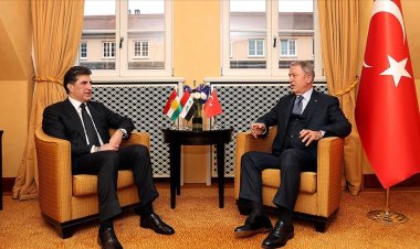 Hulusi Akar, Neçirvan Barzani ile bir araya geldi