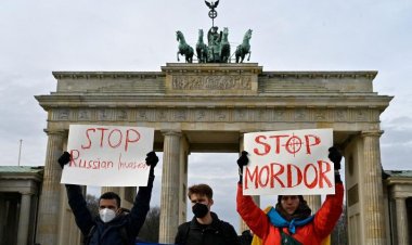 Rusya'nın Ukrayna işgali birçok ülkede protesto edildi