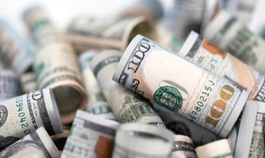 Rusya’dan 10 bin dolar üstü nakit para çıkarmak yasaklandı