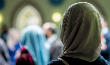 İsveç'te başörtülü olduğu için işten çıkarılmak istenen kadına tazminat ödenecek