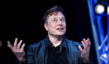 Elon Musk Rus haber kaynaklarının engellenmesini reddetti