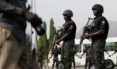 Nijerya'da silahlı saldırılarda en az 60 kişi öldü
