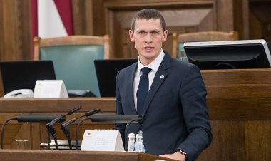 Letonya milletvekili Ukrayna ordusuna yabancı savaşçı olarak katıldı