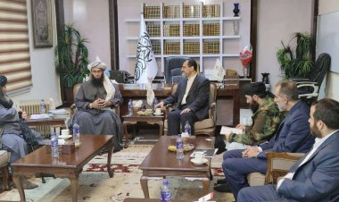 Yetimler Vakfı heyetinden Afganistan Davet ve İrşad Bakanı Hanefi'ye ziyaret