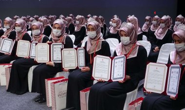 Hafızlık eğitimini tamamlayan 134 kız öğrenci icazetlerini aldı