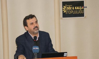 "Gençliğin yeniden ihyası, vahyin yol göstericiliğinde mümkündür"