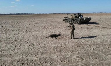 Rus askeri para karşılığı Ukrayna ordusuna teslim oldu