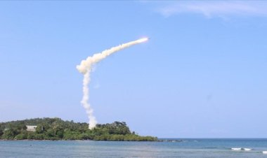 Kuzey Kore, Fransa derken Hindistan'da süpersonik füzesini test etti