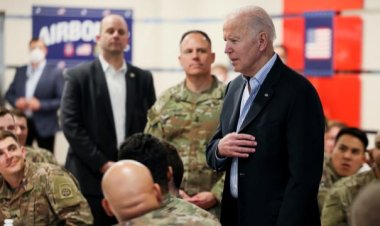 Biden Ukrayna sınırında: Şu an ben konuşurken Ukrayna'ya silahlarımız akıyor