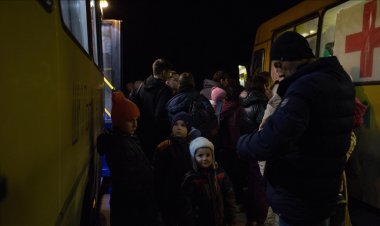 Ukrayna: Pazar günü yaklaşık 3 bin sivil tahliye edildi