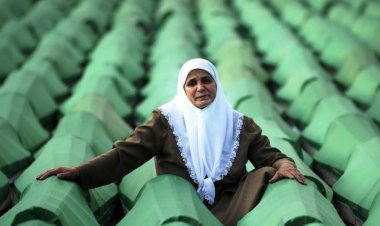 Srebrenitsa'da katledilen 9 kurbanın daha kimliği tespit edildi