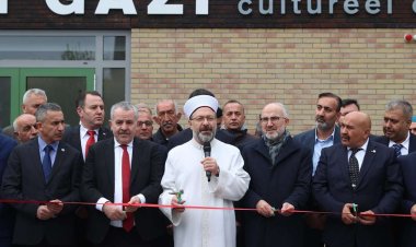 Erbaş: Ezan ve Kur’an-ı Kerim insanın ruhunu besler