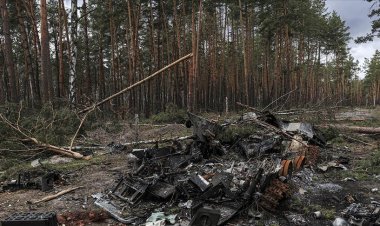 Rusya: Ukrayna hava kuvvetlerine ait savaş uçağını düşürdük