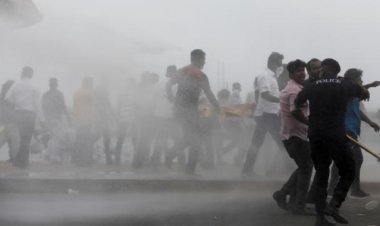 Sri Lanka'da çatışmalar sürüyor: Bir milletvekili öldü