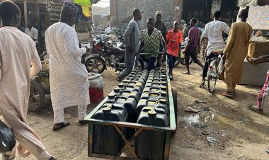 Nijerya'nın Kano eyaletinde halkın temiz su kaynağı: Seyyar sucular