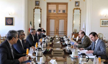 AB Başmüzakerecisinin İran ziyareti sırasında iki Avrupalı tutuklandı