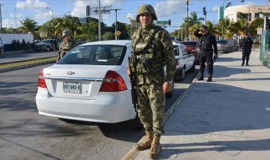 Meksika'da bir otele düzenlenen silahlı saldırıda 11 kişi öldü