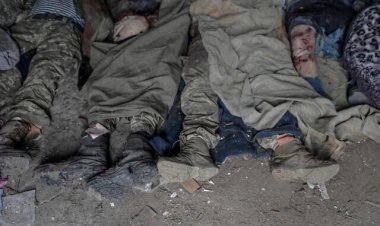 Rusya: Azovstal'da frigorifik araç içerisinde 152 Ukraynalı asker cesedi bulduk