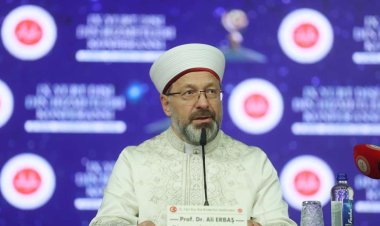 "Dünyaya İslam'ın güzelliklerini anlatmamız lazım"