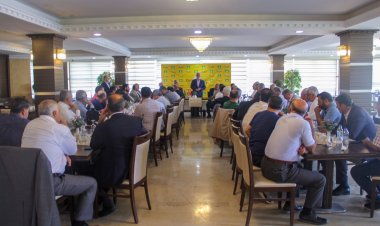 Yapıcıoğlu, Bitlis'te STK temsilcisi ve kanaat önderleriyle buluştu