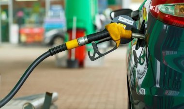 ABD'de benzin fiyatları tüm zamanların en yüksek seviyesine çıktı