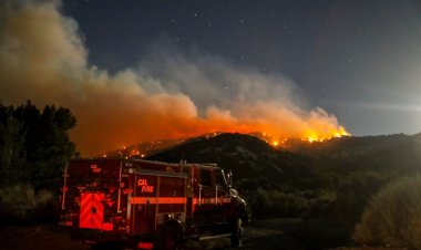 California'da kırmızı alarm: 2 bin 500 ev tahliye edildi