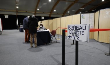 Fransa'da genel seçimin ikinci turu pazar günü yapılacak