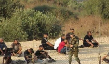 İşgal rejimi 50 Filistinli işçiyi alıkoydu