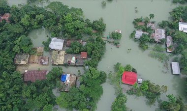 Bangladeş'te son yüzyılın en büyük sel felaketi yaşanıyor
