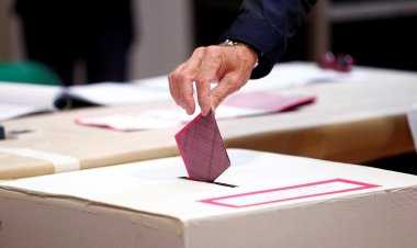 İtalya'da 9. kez erken seçim yapılacak