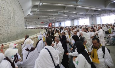 Yaklaşık bir milyon Müslüman hacı oldu