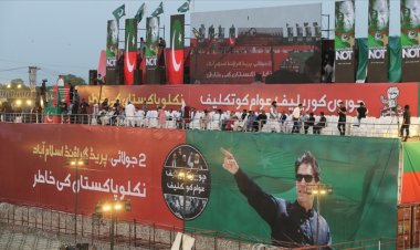 Pakistan'ın Pencap eyaletindeki ara seçimleri İmran Han'ın partisi kazandı