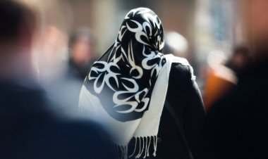Avrupa'da ayrımcılık: 'Başörtülü adayların iş başvurularında reddedilme olasılığı 3 kat daha fazla'