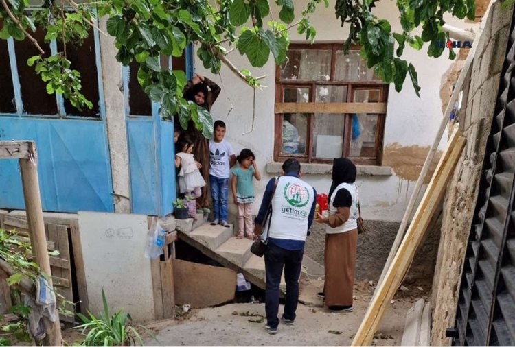Avrupa Yetim Eli'nden Konya'da ihtiyaç sahiplerine gıda ve nakdi yardım