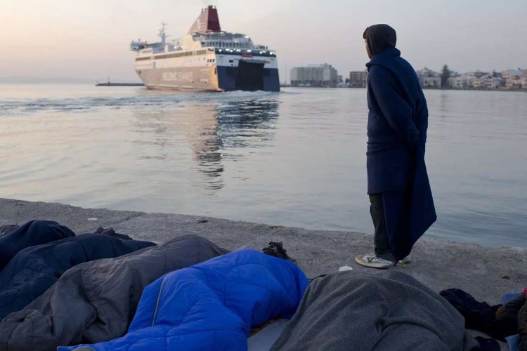 Yunanistan tarafından 'geri itilme' korkusuyla saklanan Somalili göçmen açlık ve susuzluktan öldü