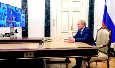 Putin, Rusya Güvenlik Konseyi ile Rusya-Türkiye zirvesi ve Karabağ’daki gelişmeleri görüştü