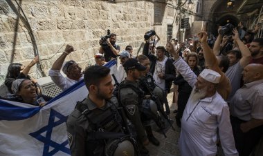 Gazze saldırısı gölgesinde 2 bin 201 fanatik Yahudi yerleşimci Aksa'ya baskın düzenledi