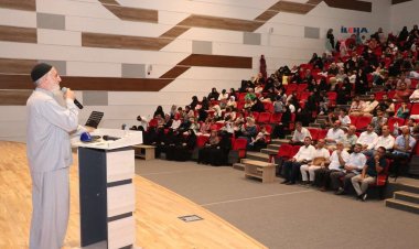 Kerbelada kesilen Hazreti Hüseyin'in değil ümmetin başıdır