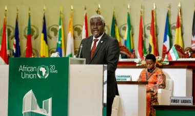 Afrika Birliği, İşgalci İsrail'in Gazze'ye yönelik saldırılarını kınadı