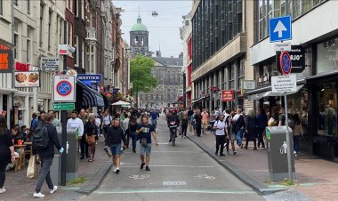 Hollanda'da kalıcı Kovid-19 yasası tartışılıyor